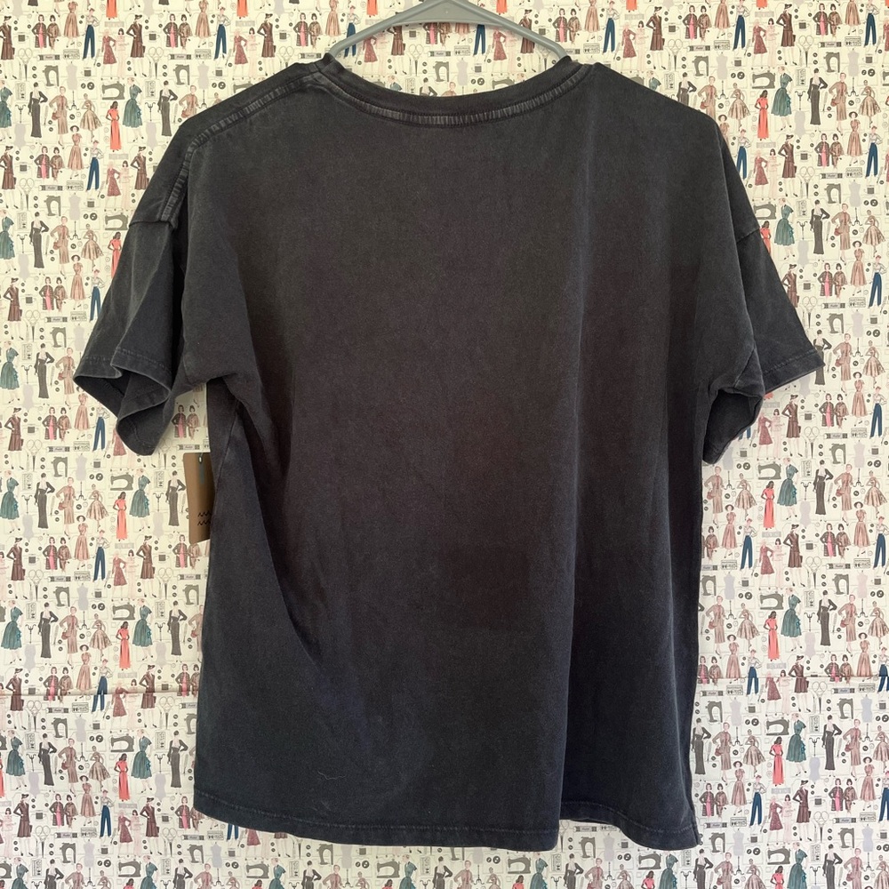 NWT Keep it Real top 🖤 - Picture 2 of 5